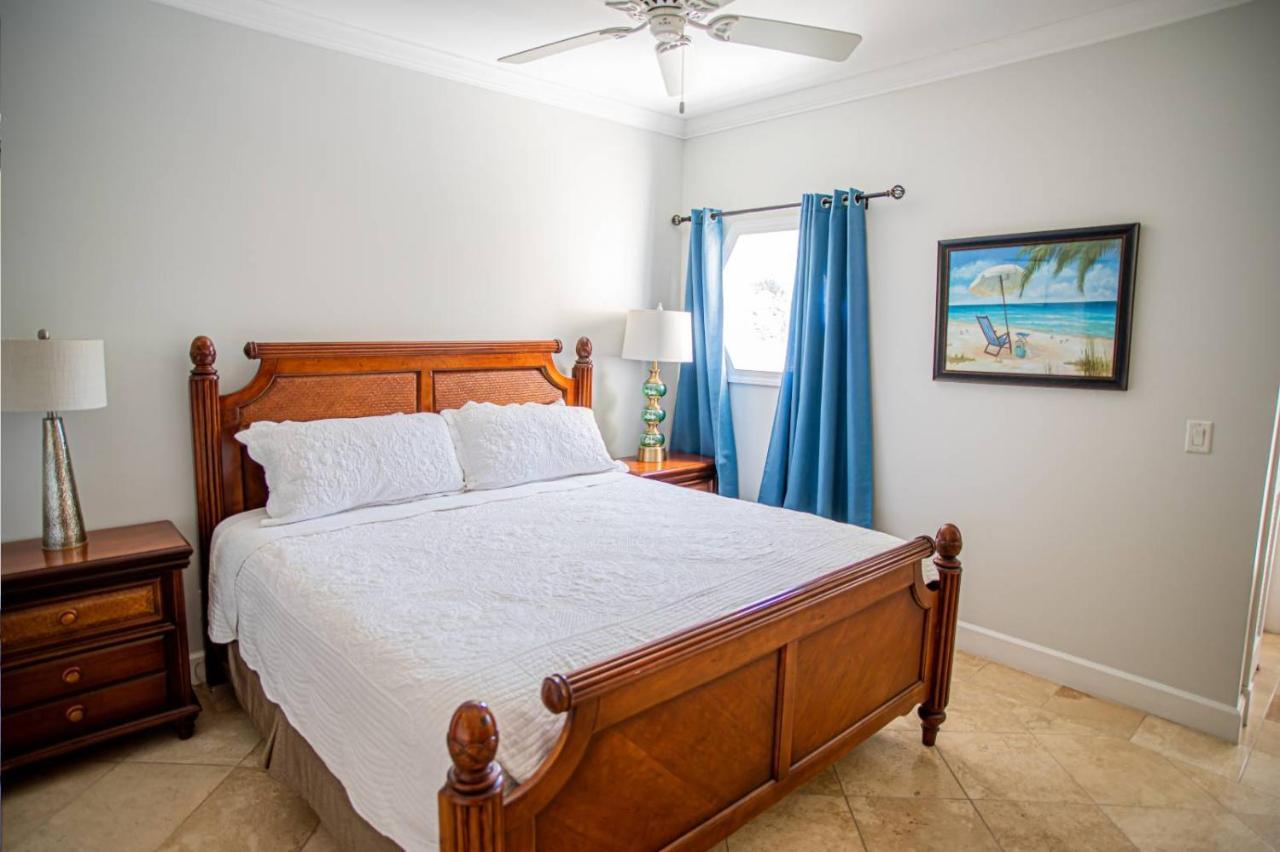 Villa Renaissance Unit 205 Grace Bay Beach Luaran gambar